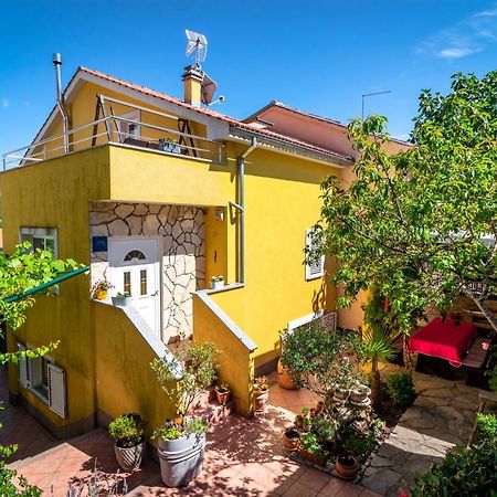 Apartmani Grguric Kornic Ngoại thất bức ảnh